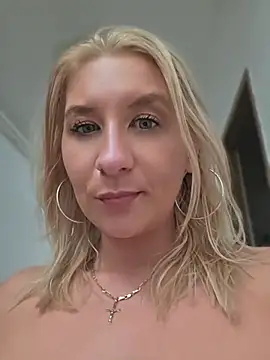 KaylinJann Live XXX chat