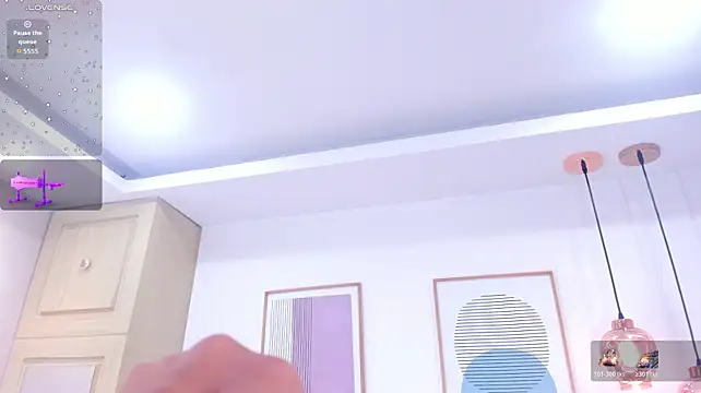 Aura_rush Chat XXX in diretta