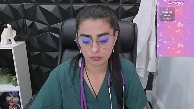 Lorenthertz's Live XXX Chat