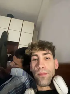 Chat +18 de Arkadeita ao vivo