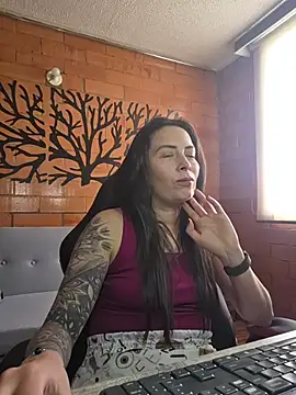 Melanyy69 Live XXX-chat