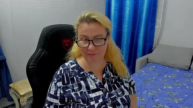Frau_Marta's Live XXX Chat
