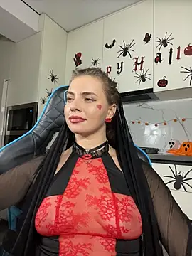 CurlyLara's Live XXX Chat