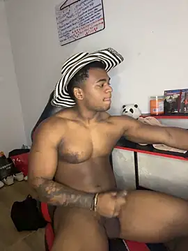 Czat XXX na żywo – Magik_Angel