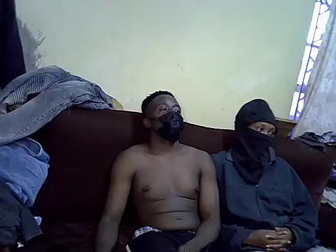 cumshaft_ Adlı Modelin Web Kamerası Şovu