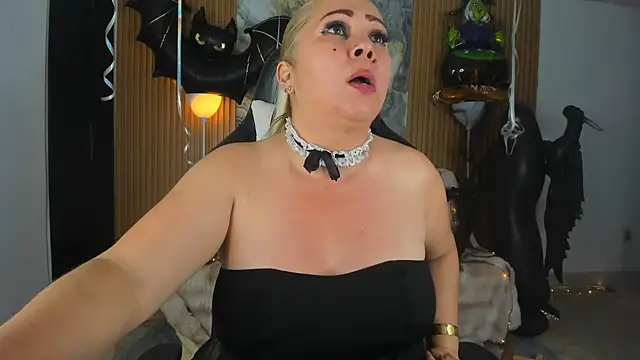 Danna_topless' Live XXX Chat