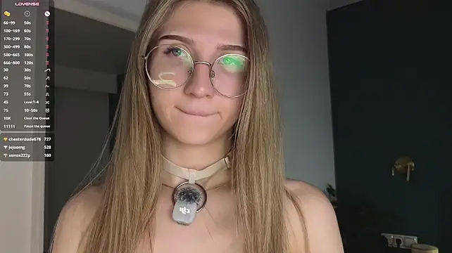 EditaBand Adlı Modelin Canlı XXX Sohbeti