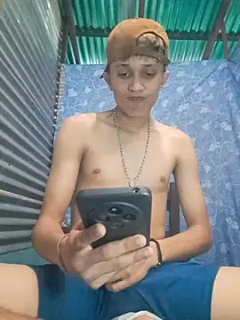 Pertunjukan Kamera Web JAY_TOXIC