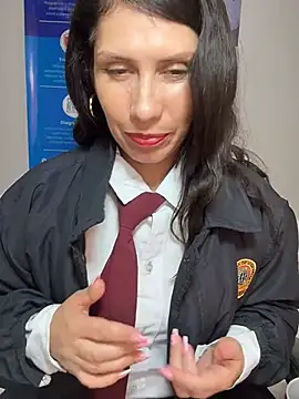 Alysson-- Adlı Modelin Canlı XXX Sohbeti