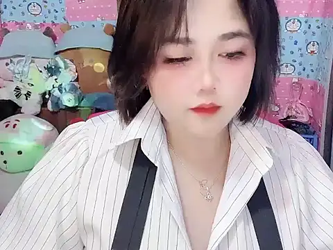 Nhanlu009's Live XXX Chat