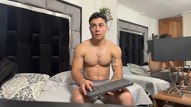 MR_MUSCLE 即時 XXX 聊天