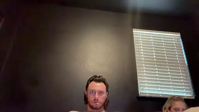 WhiteMamba6910 Live XXX-Chat