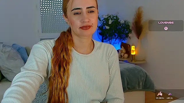 צ'אט XXX בשידור חי של pennyyy_
