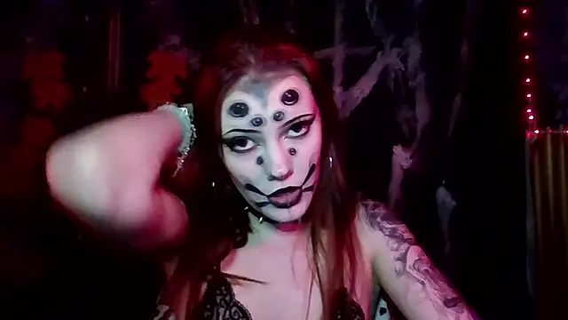 Alluring_SilkのライブXXXチャット