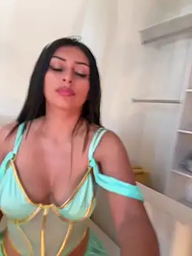 sweetAli_ webkamerás műsora