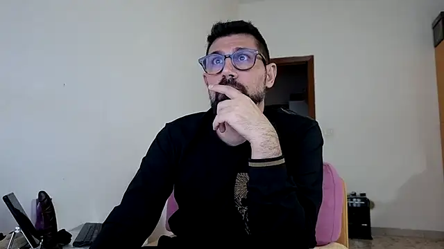 RyuKenZen Live XXX-Chat