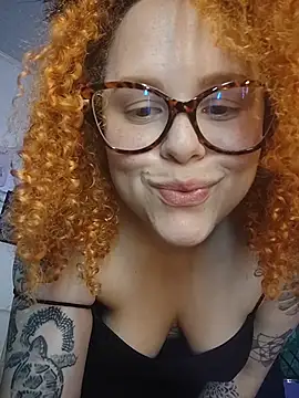 Alaska_colors7's Live XXX Chat