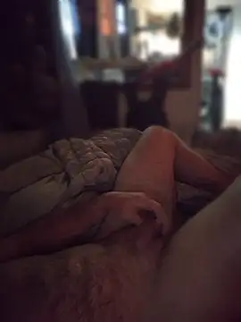 PiratingAqua's Webcam Show