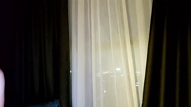 Webkamerová show yourhoneyfemboy