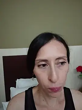 AliceRossi Adlı Modelin Canlı XXX Sohbeti