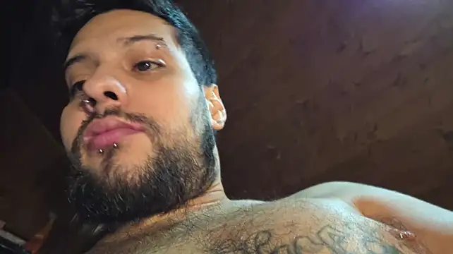 CRATOS69 Live XXX Chat