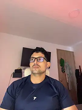 Chat XXX ao vivo de TroyeKnight