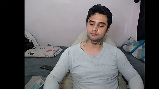 Troymazzan Webbikameraesitys