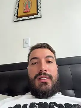Show modela axel_foxx_ na web-kameri