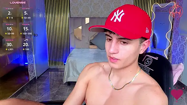 Kyler_tay XXX чат на живо