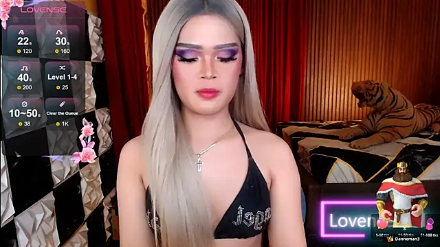 Živý XXX chat IndestructibleLily
