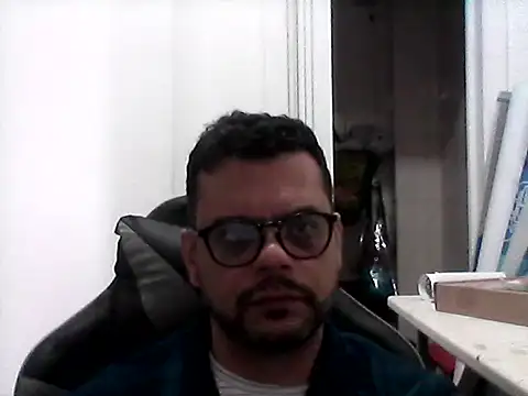 Chat XXX ao vivo de rickmenez