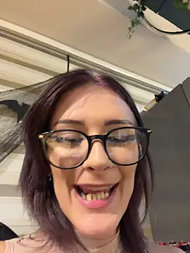 XXX chat uživo modela JadeVesper