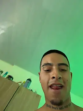 willclayy's Live XXX Chat