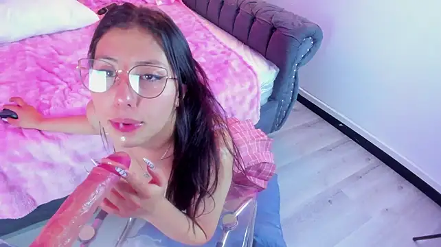 Chat XXX ao vivo de amany_dh