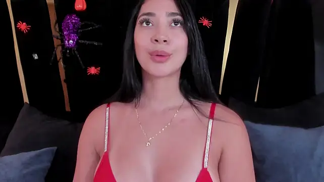 julieta_jewel's Live XXX Chat