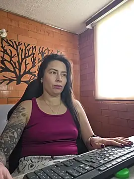 Melanyy69's Live XXX Chat