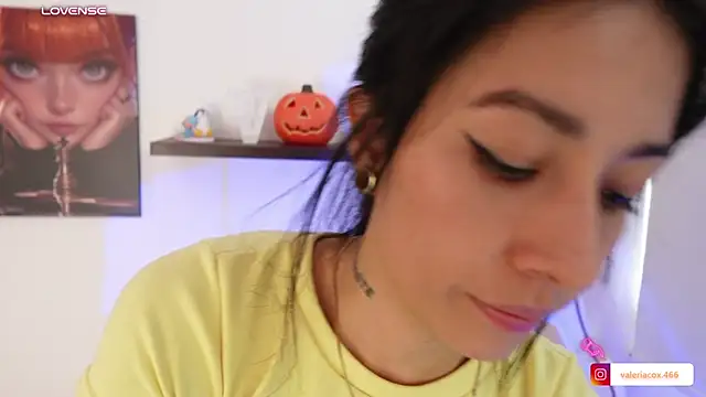 Vale_cortez's Live XXX Chat