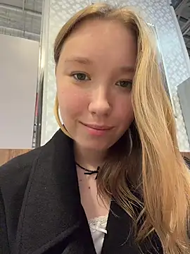 -NaughtyAngel-'s Live XXX Chat