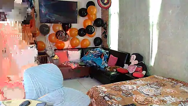 Chat +18 de Sashaferrari2000 ao vivo