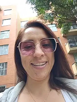 VALERY-94 Live XXX Chat