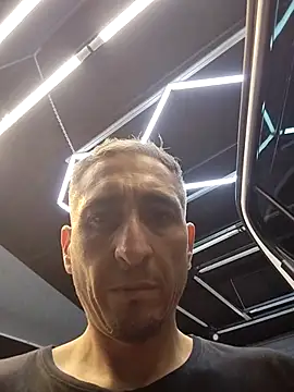 Alejandro83bsf live XXX chat