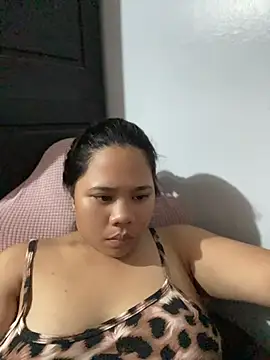 -CLARAMommy- Chat XXX live