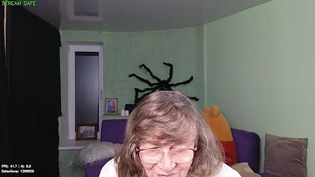 Betty_Brick XXX чат на живо