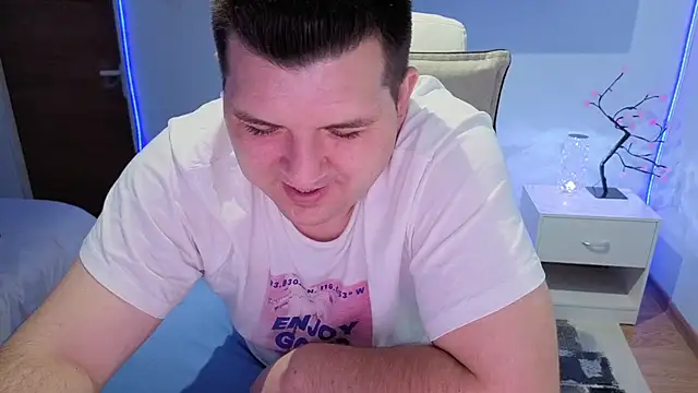 XXX chat uživo modela JasonJacks
