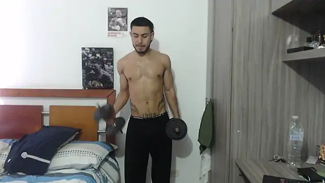 Chat XXX ao vivo de Taylor_DiamondBoy