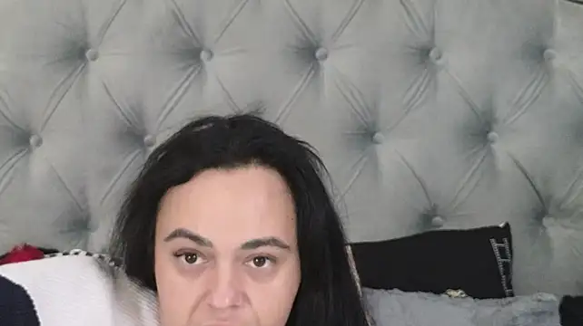 Gia_Sinclair: онлайн-секс-чат