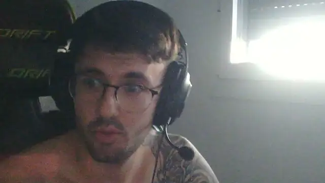 zusta10 Chat XXX live