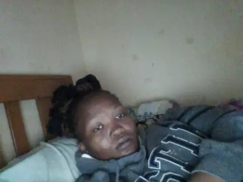 LunarMuse1's Live XXX Chat