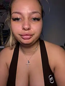 Chatroom XXX en direct de AllysonK