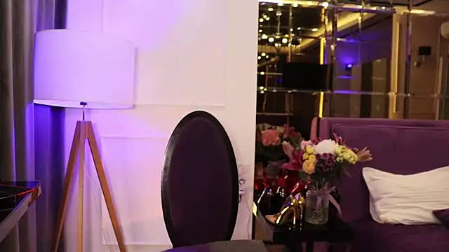 XXX chat uživo modela MistressMilana